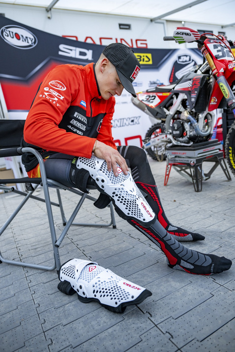 Acerbis Knieschützer K035 Motocross Enduro MTB Paar Schutz Motorrad schwarz