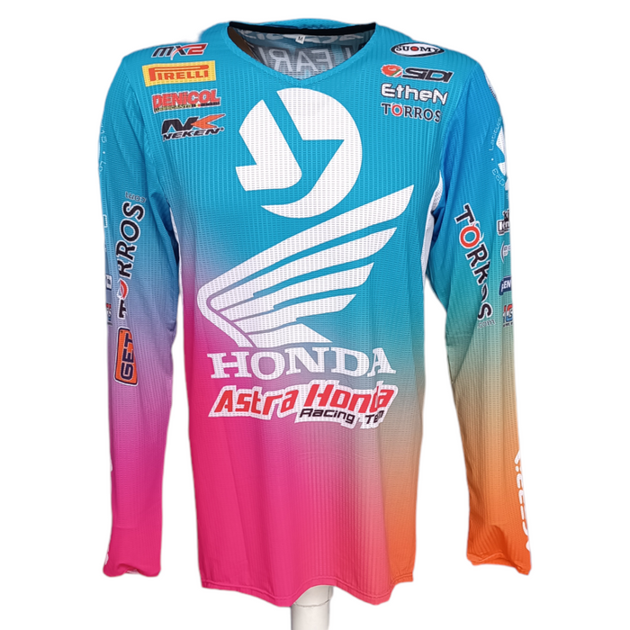 Set Hose + neue originale Shirt, kommt aus Überproduktion von Delvintor Alfarizi Hondax